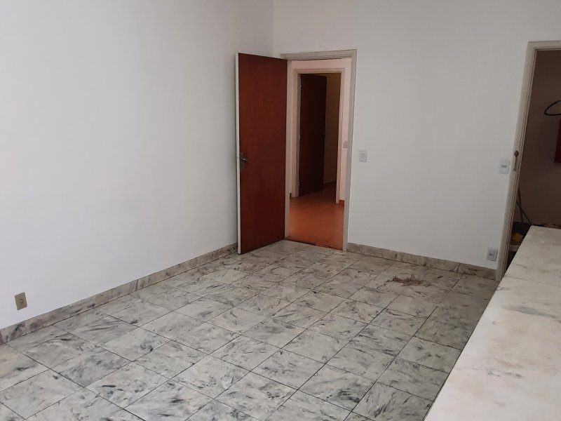 Apartamento à venda Centro com 235m² e 4 quartos por R$ 650.000 - 271965826-20210501-114434.jpg