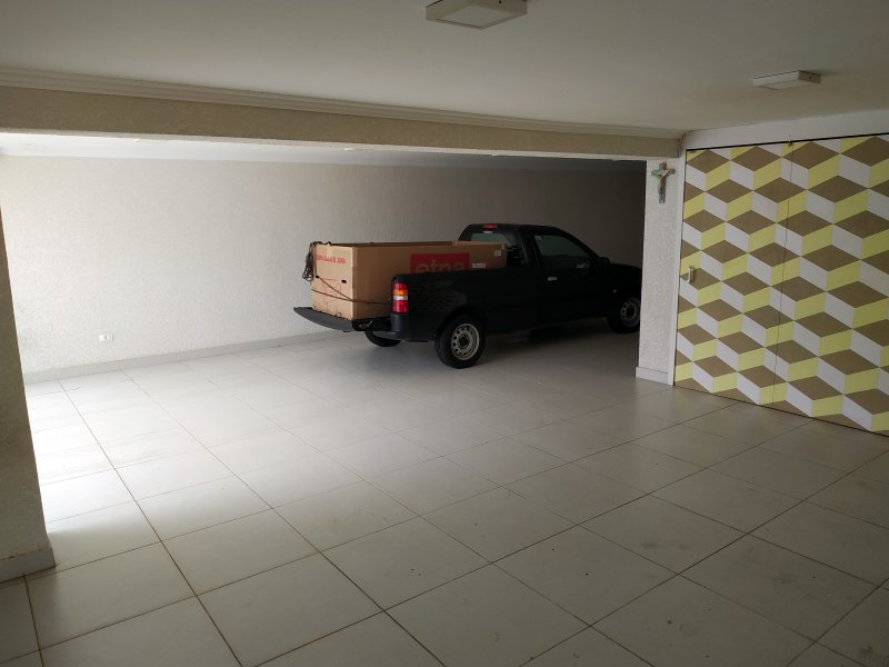 Casa à venda Vila Esperia Ou Giglio com 510m² e 4 quartos por R$ 1.300.000 - 1539770367-28-garagem.jpg