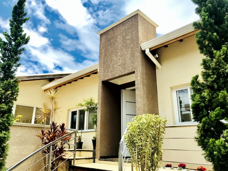 Casa à venda Vila Esperia Ou Giglio com 510m² e 4 quartos por R$ 1.300.000 - 2147072698-37-fachada.jpg