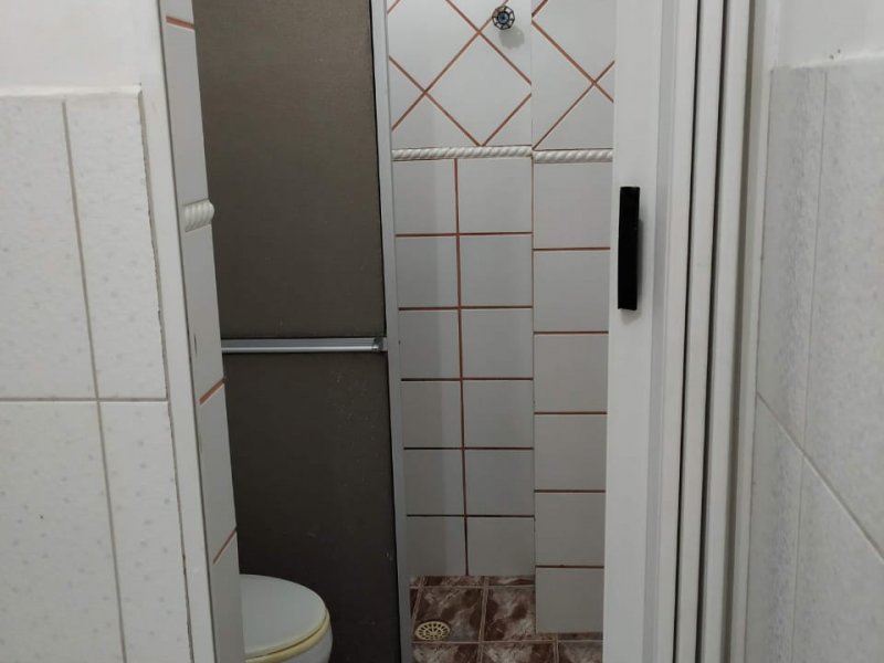 Apartamento para alugar Barris com 125m² e 3 quartos por R$ 2.235 - 156564133-ppiedade-banheiro1-angulo5-whatsapp-image-2021-04-08-at-18.jpeg