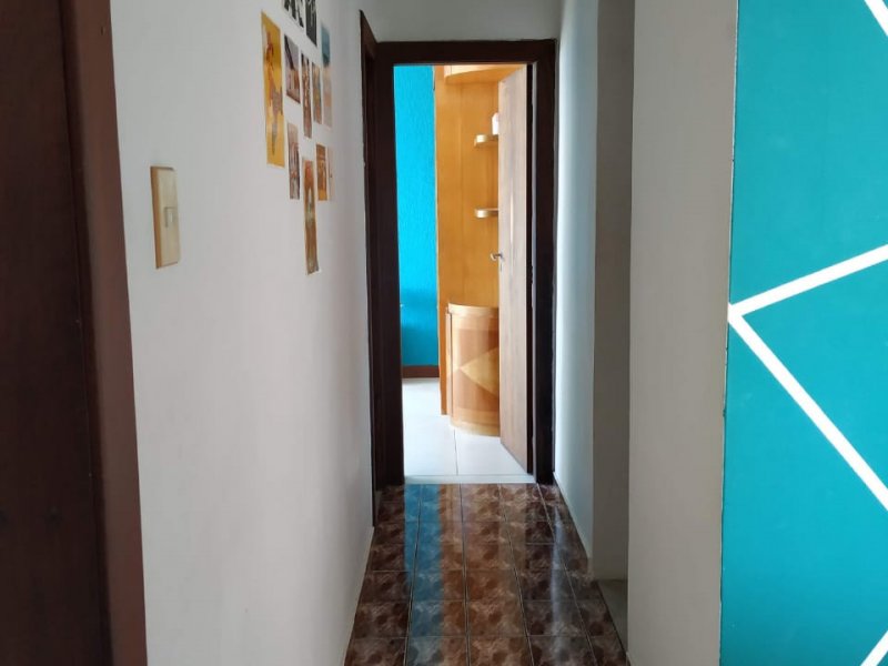 Apartamento para alugar Barris com 125m² e 3 quartos por R$ 2.235 - 429846788-ppiedade-corredor-whatsapp-image-2021-04-08-at-18.jpeg