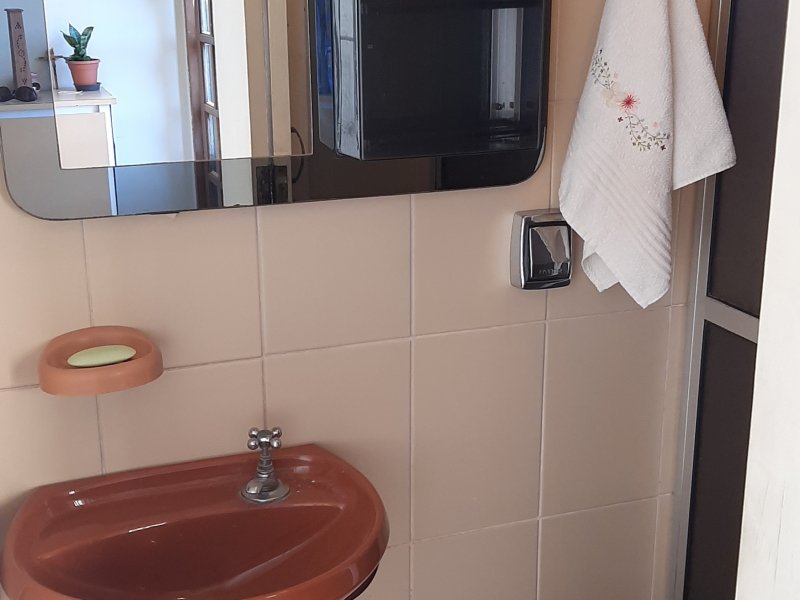 Casa à venda Jardim Alvorada (Zona Oeste) com 167m² e 2 quartos por R$ 490.000 - 240235658-salao-banheiro-3.jpg
