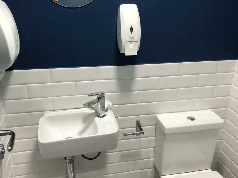 Comercial à venda Vila Carrão com 148m² e 1 quarto por R$ 1.560.000 - 1316220870-banheiro-masculino.JPG