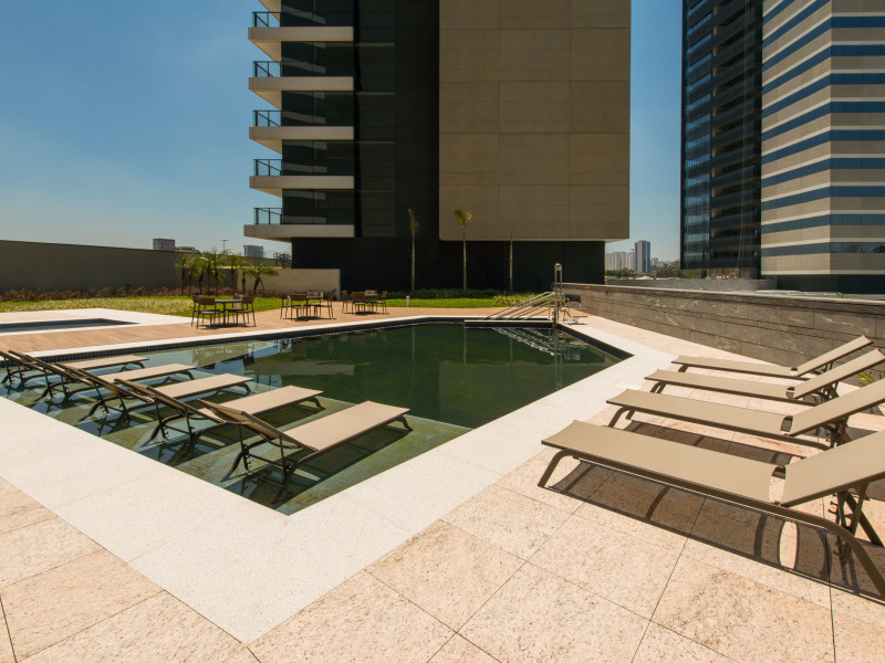Apartamento à venda Jardim das Perdizes com 60m² e 2 quartos por R$ 1.400.000 - piscina-externa-com-deck-molhado-timelife-tecnisa-full-0.jpg