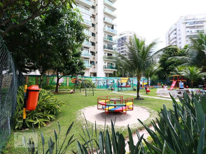 Apartamento à venda Barra da Tijuca com 79m² e 2 quartos por R$ 600.000 - copia-de-condominio12.jpg
