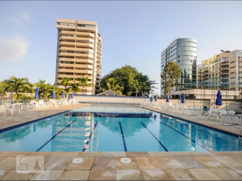 Apartamento à venda Barra da Tijuca com 79m² e 2 quartos por R$ 600.000 - copia-de-condominio8.jpg