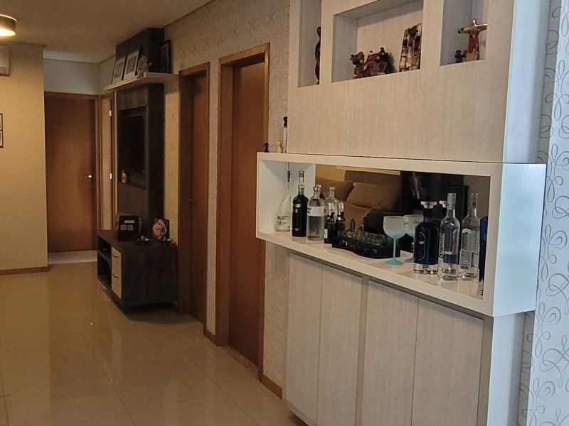 Apartamento à venda Adrianópolis com 108m² e 3 quartos por R$ 780.000 - 1767013914-8-cristaleira.jpg