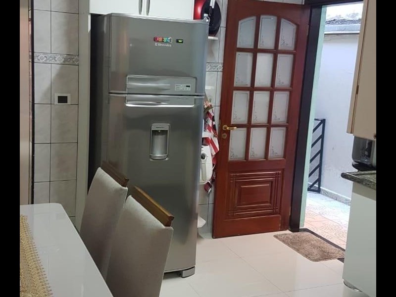 Casa à venda Jardim Marek com 125m² e 2 quartos por R$ 420.000 - 546522559-cozinha.jpeg