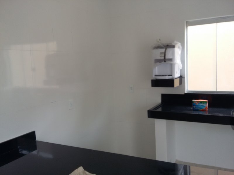 Casa à venda Shopping Park com 3000m² e 4 quartos por R$ 380.000 - 1876353447-20150315-143008.jpg