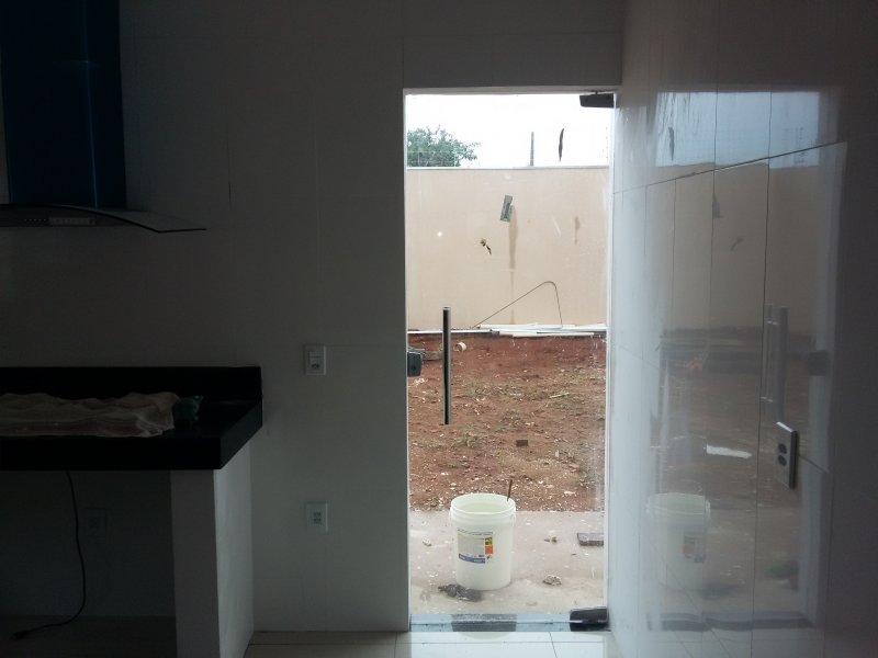 Casa à venda Shopping Park com 3000m² e 4 quartos por R$ 380.000 - 2123773207-20150315-143109.jpg