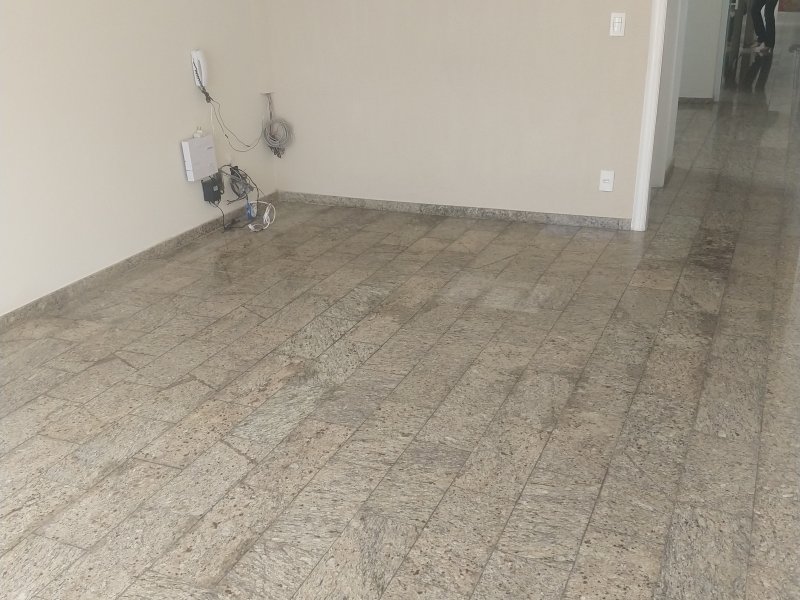 Casa à venda Vila Esperança com 250m² e 3 quartos por R$ 970.000 - 1762699808-inbound6633425454166736384.jpg