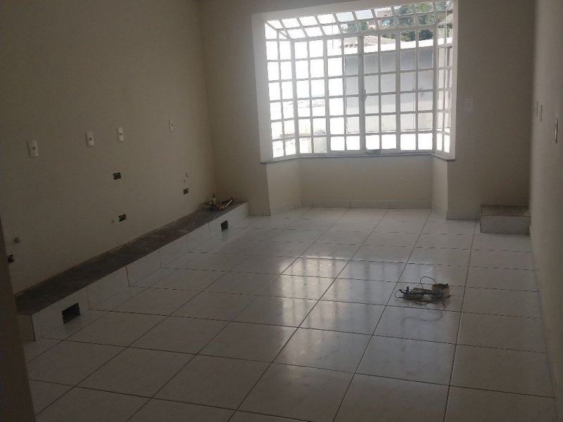 Casa à venda Vila Esperança com 250m² e 3 quartos por R$ 970.000 - 243552731-inbound1733810064139940733.jpg