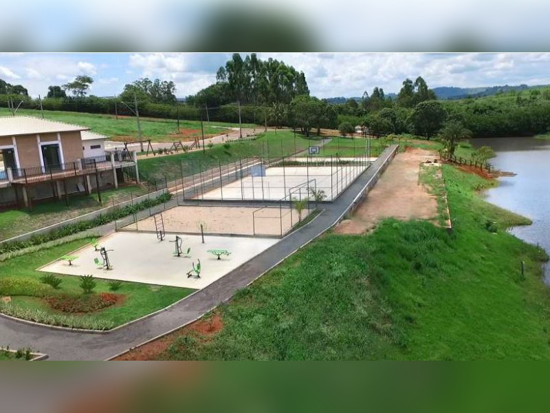 Terreno à venda Centro com 360m² e 1 quarto por R$ 135.000 - 011.JPG