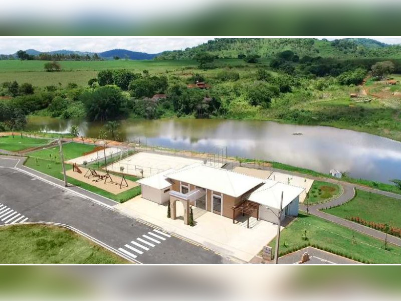 Terreno à venda Centro com 360m² e 1 quarto por R$ 135.000 - 014.JPG