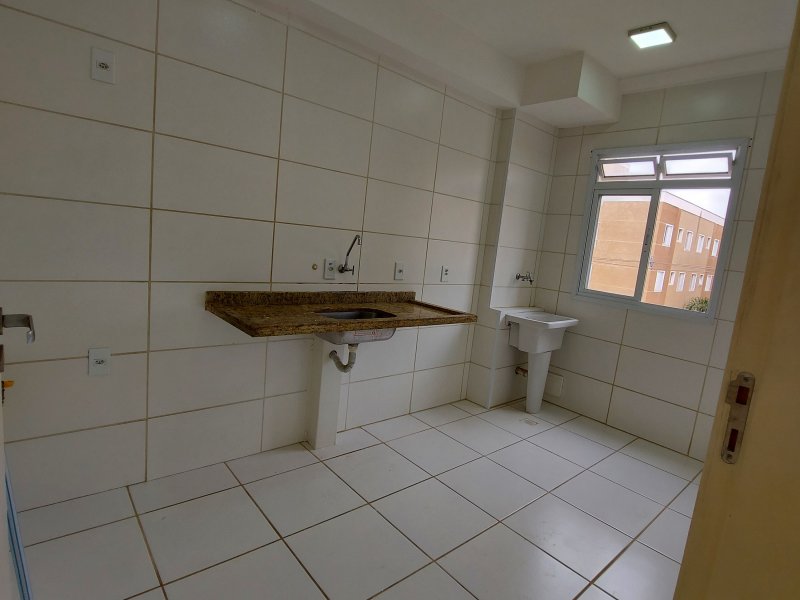 Apartamento à venda Loteamento Dinorá Rosa com 52m² e 2 quartos por R$ 180.000 - 324255494-20210417-115255.jpg