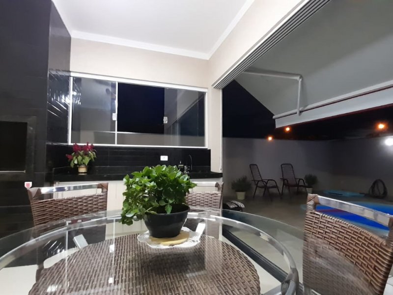 imóvel com 202m² - Centro - Mirassol