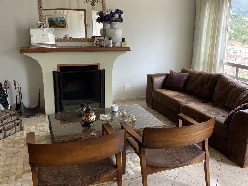 Casa à venda Tijuca com 328m² e 4 quartos por R$ 930.000 - 2120304126-7eb3ffaa-d3a8-4716-8c1b-54b5b306f140.jpeg