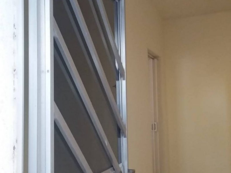 Casa à venda Vila Rosali com 70m² e 1 quarto por R$ 100.000 - 1148932942-inbound812872184585441820.jpg