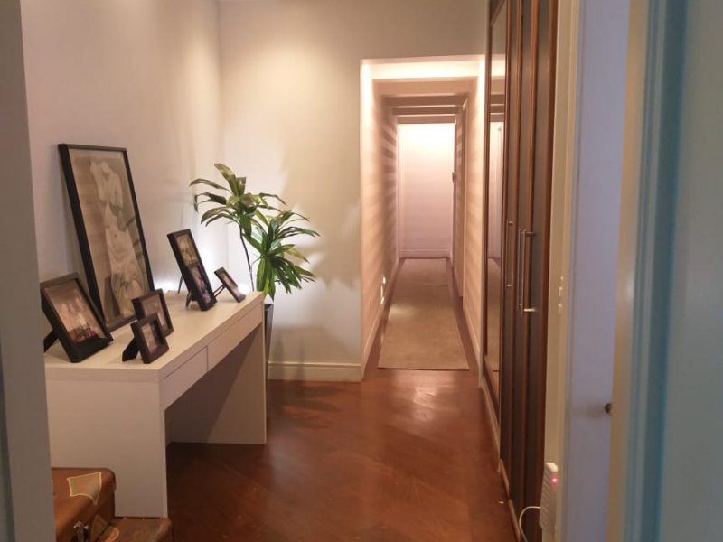 Apartamento à venda Ipiranga  com 183m² e 3 quartos por R$ 1.440.000 - 567172633-08-corredor.jpg