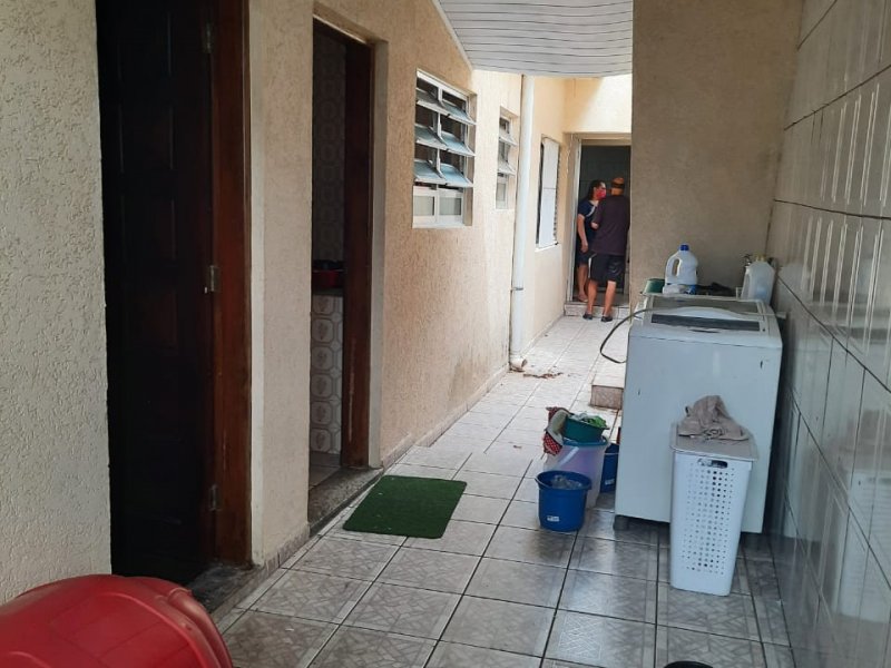 Casa à venda Vila Carmosina com 190m² e 3 quartos por R$ 460.000 - 32570755-quintal.jpg
