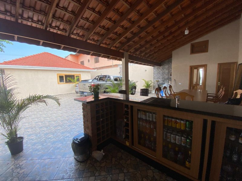 Casa à venda Calmon Viana com 300m² e 3 quartos por R$ 680.000 - 1422161001-d6042d2e-0b73-426b-922d-644d2fec9295.jpeg