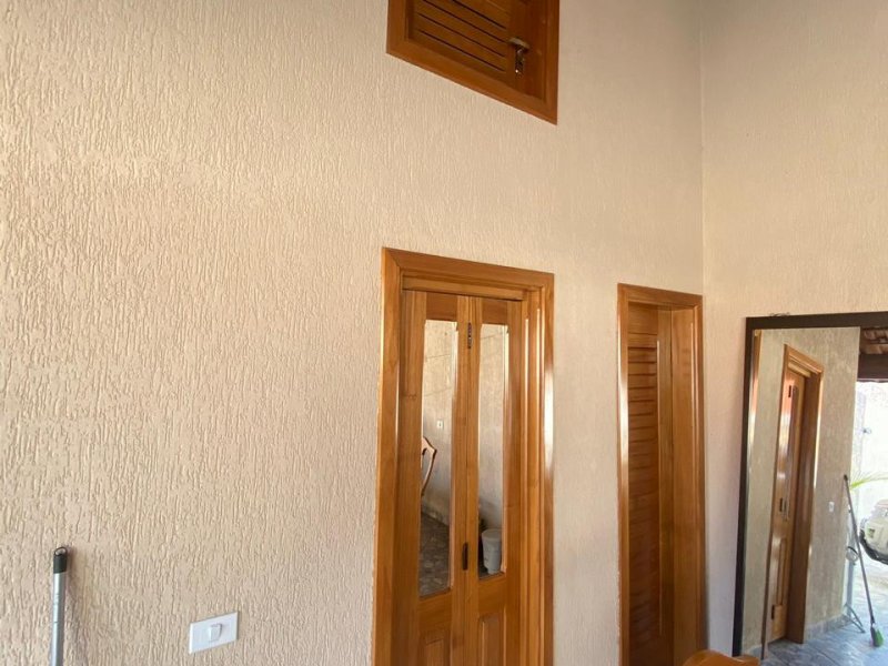 Casa à venda Calmon Viana com 300m² e 3 quartos por R$ 680.000 - 2056660669-9d4e335d-6d37-41ef-b63b-3782a4e84e4b.jpeg