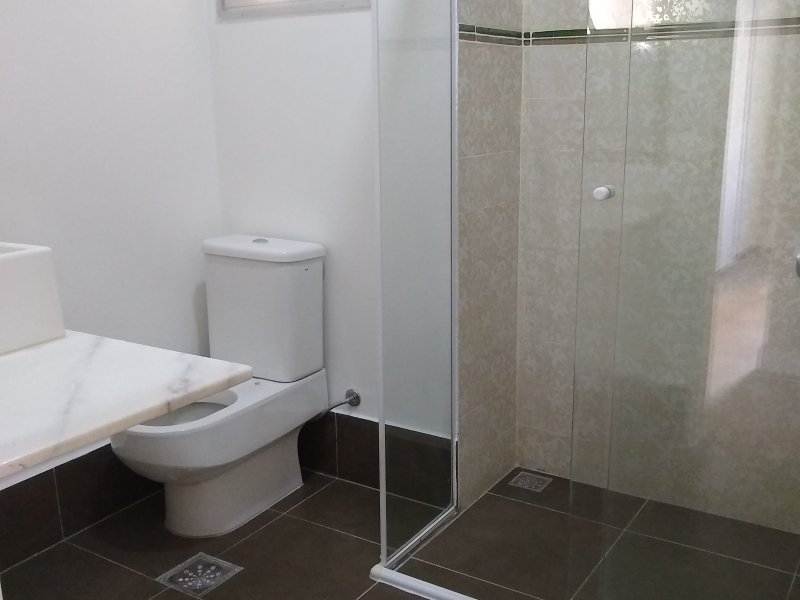 Apartamento à venda Cambuí com 84m² e 2 quartos por R$ 550.000 - 982799485-banheiro-social.jpg