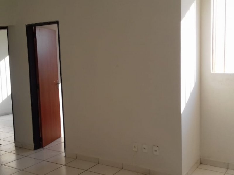 Apartamento à venda Universitário com 50m² e 2 quartos por R$ 90.000 - 663995550-img-20190924-wa0009.jpg