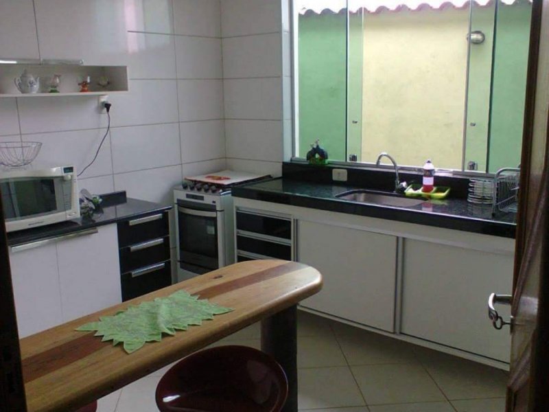 imóvel com 200m² - Novo Igarapé - Igarapé