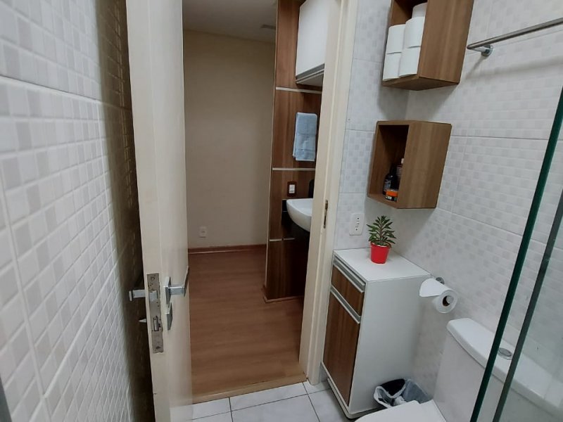 Apartamento à venda Aririu com 75m² e 3 quartos por R$ 240.000 - 87459423-026.jpeg