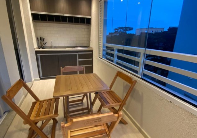 imóvel com 65m²