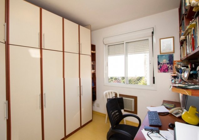 imóvel com 105m²