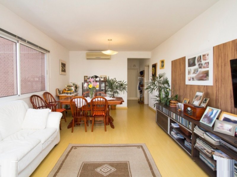 Apartamento à venda Petrópolis com 105m² e 3 quartos por R$ 950.000 - 155660533-4.jpg