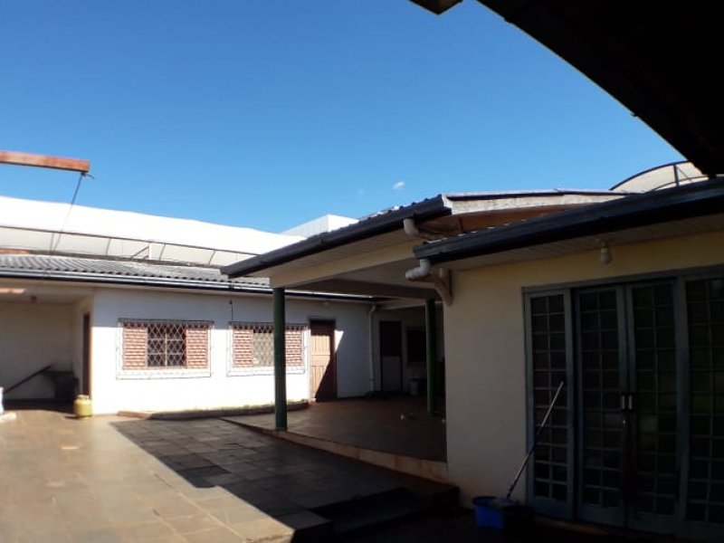 Casa à venda Coqueiral com 500m² e 5 quartos por R$ 2.800.000 - 682091594-img-20210517-wa0003.jpg