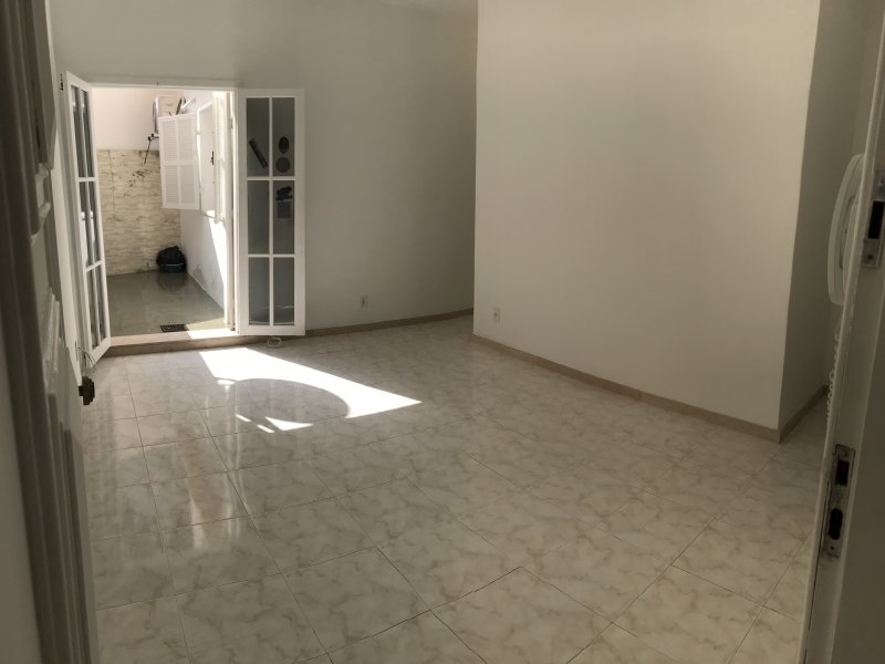 imóvel com 80m² - Vital Brazil - Niterói