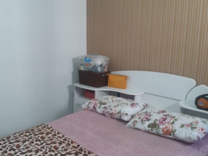 imóvel com 35m² - Parque São Vicente - Mauá