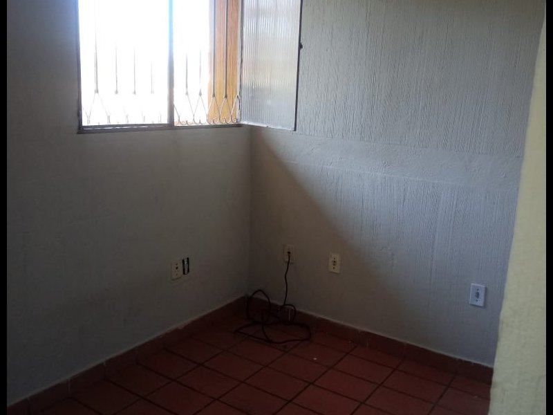 Casa para alugar Centro com 50m² e 2 quartos por R$ 650 - 1708004618-03.jpg