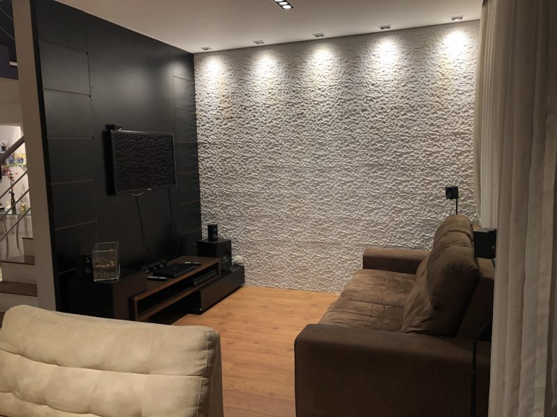 imóvel com 200m² - Moinho Velho - Cotia