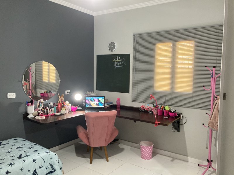 Casa à venda Jd laranjeiras com 250m² e 2 quartos por R$ 220.000 - 1281330980-99964c86-483d-46fb-a983-752782e1982d.jpeg