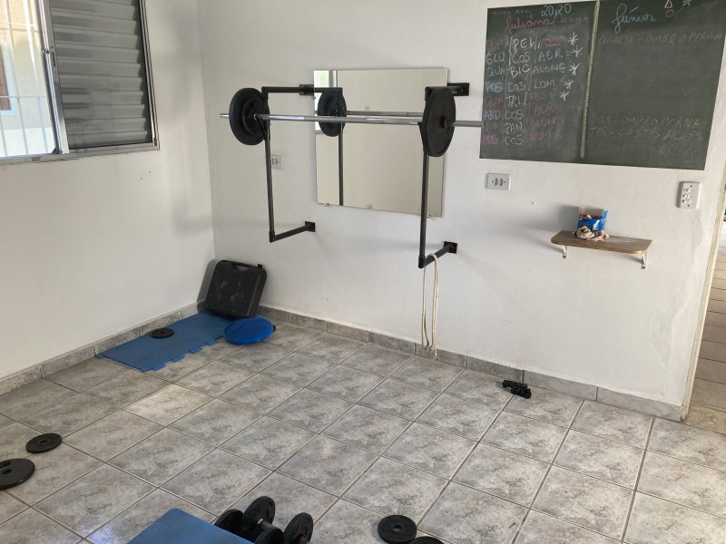 Casa à venda Jd laranjeiras com 250m² e 2 quartos por R$ 220.000 - 165934150-a49c9f40-ce1d-4c59-938d-878ece094dea.jpeg