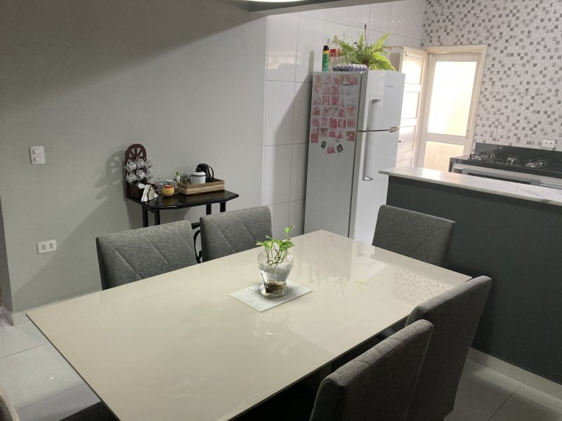 Casa à venda Jd laranjeiras com 250m² e 2 quartos por R$ 220.000 - 813893838-9e790b42-4293-4f3c-985b-a4bbd1b62250.jpeg