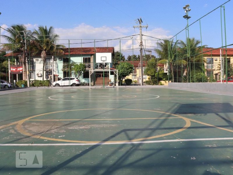 Casa de condomínio à venda Taquara com 160m² e 4 quartos por R$ 795.000 - 1905764055-quadra-3.jpg