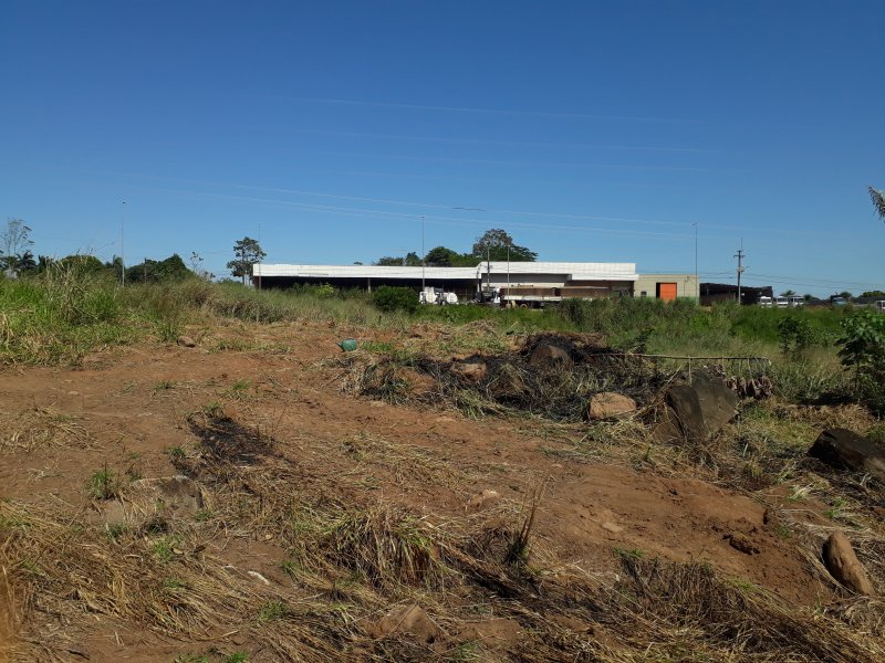 Terreno à venda Jardim Bela Vista  com 1221m² e 1 quarto por R$ 250.000 - 44726511-20210512-104457.jpg