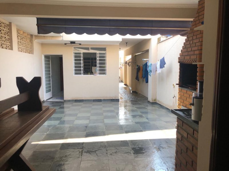 Casa à venda Vila Domingues com 175m² e 3 quartos por R$ 400.000 - 233819832-visao-area-gormet.jpeg