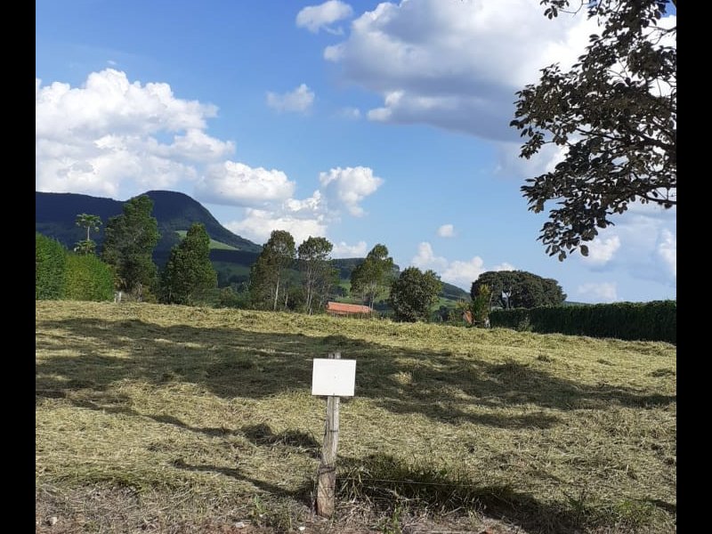 Terreno à venda Centro com 2010m² e 1 quarto por R$ 180.000 - 1191015943-lote-4.jpeg