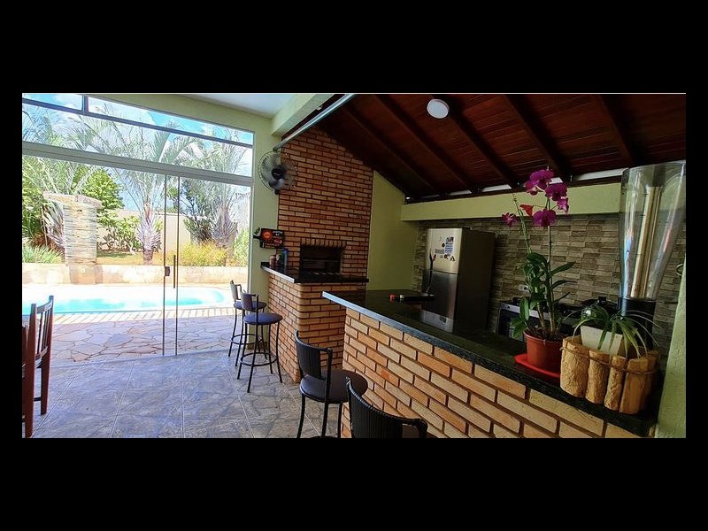 Casa à venda Vila Vilas Boas com 673m² e 5 quartos por R$ 800.000 - 2050047213-013b2a25-52a8-4b10-942a-af449ccbd5e3.jpeg