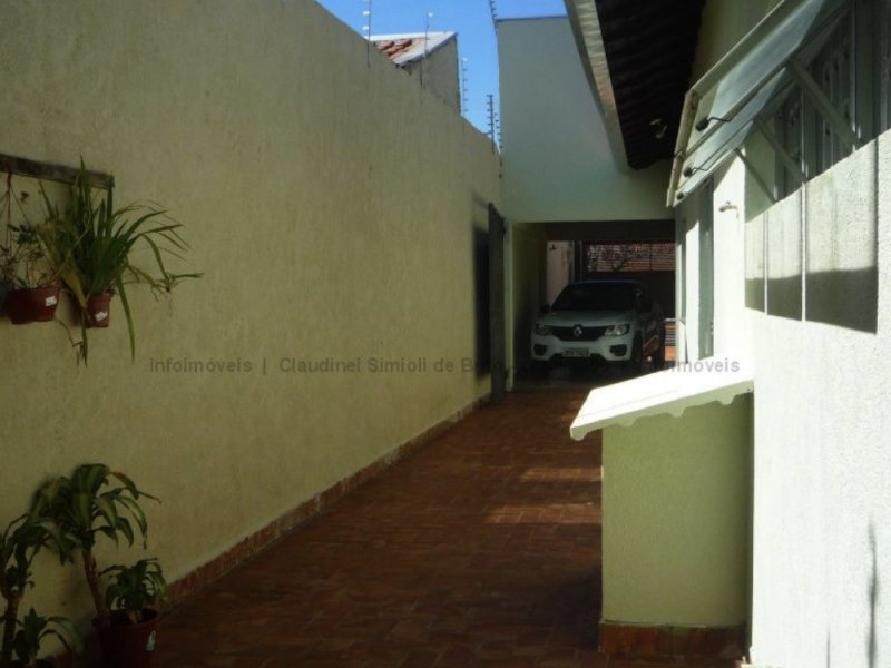 Casa à venda Vila Vilas Boas com 673m² e 5 quartos por R$ 800.000 - 927051943-58e908c2-aab4-4362-82e9-20244850b7dd.jpeg