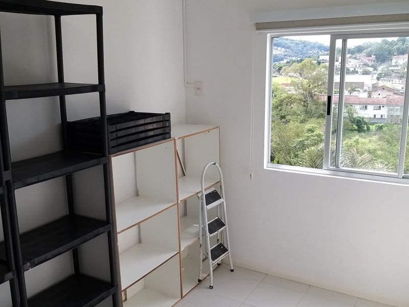 imóvel com 58m² - Ponta de Baixo - São José