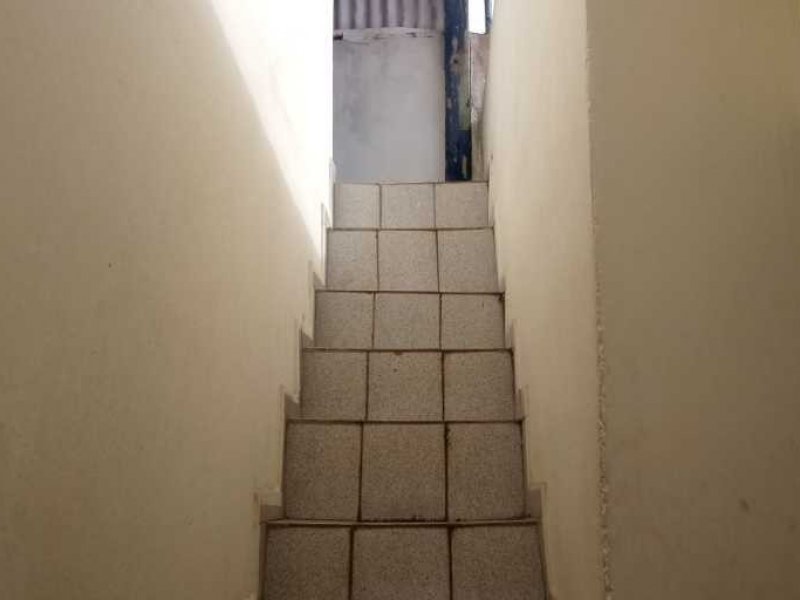 Casa à venda Jardim Nordeste com 266m² e 4 quartos por R$ 420.000 - 1571885039-foto-1-terraco-casa-2.jpg