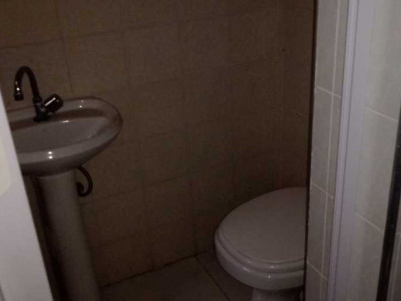 Casa à venda Jardim Nordeste com 266m² e 4 quartos por R$ 420.000 - 1673144261-lavabo-casa-2.jpg